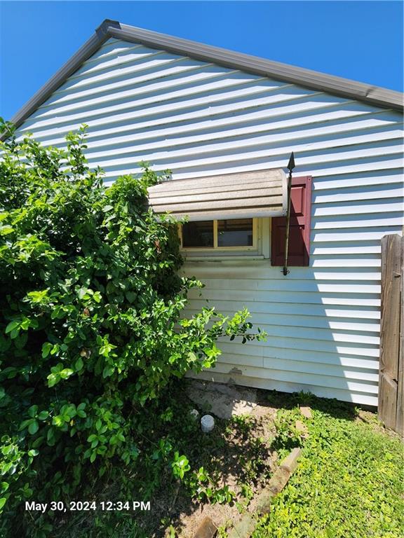 736 N Main Property Photo 40